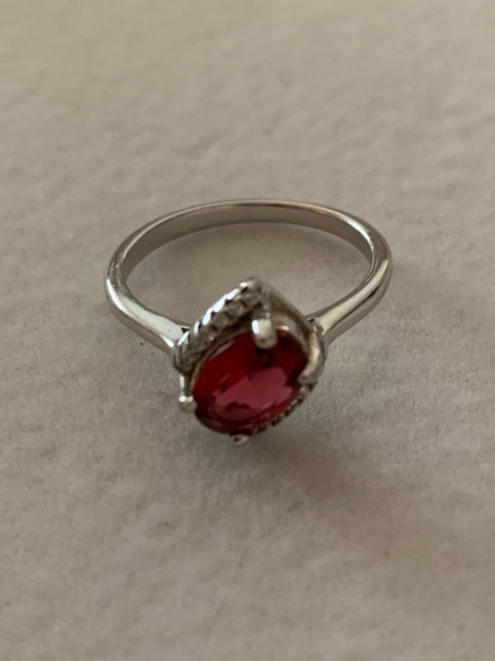 925 Sterling Silver Ring with Red Gem & Clear Pave Stones Size 6.5